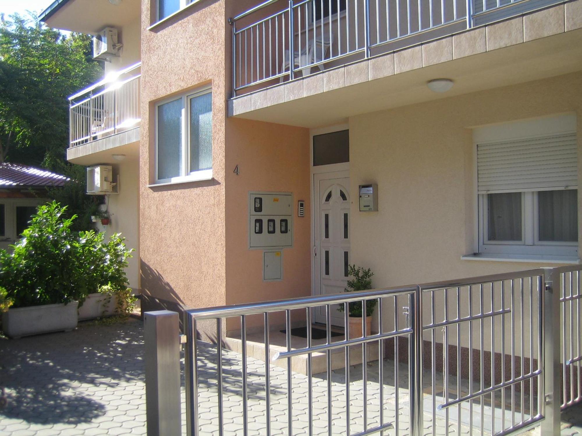 Apartman Mona Mostar Zewnętrze zdjęcie